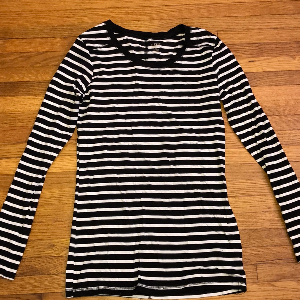 Black and White Striped Long Sleeve Shirt 🖤